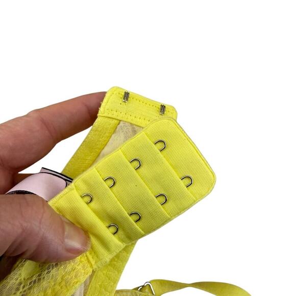 Victoria’s Secret Dream Angels Push Up Bra Brilliant Yellow Lace 34D - Picture 4 of 6